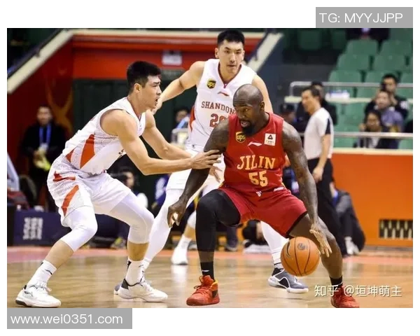 海尔蒙特与乌德青年激战正酣谁将赢得这场精彩对决的胜利